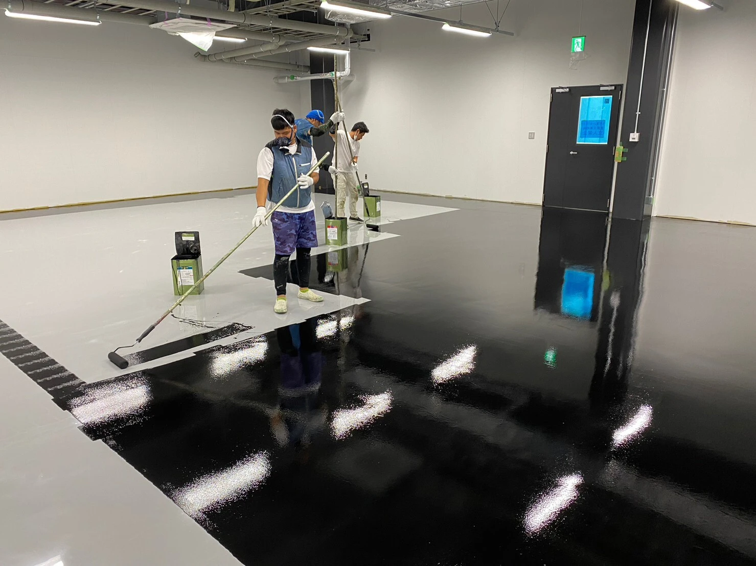 安全と清潔を守る床の重要性